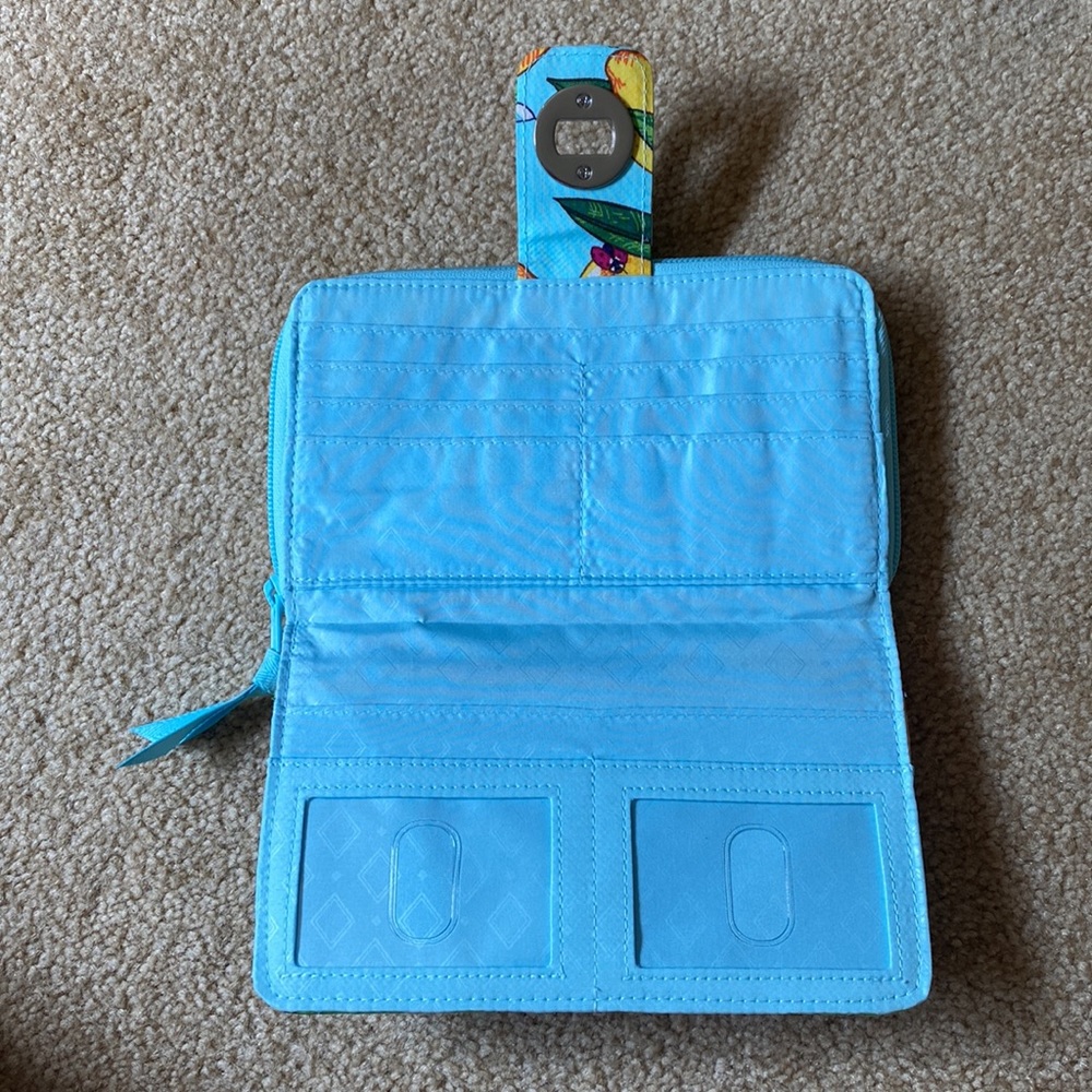 Vera Bradley RFID TURNLOCK WALLET LEMON 🍋 GROVE NWT BLUE GREEN YELLOW - Picture 6 of 7